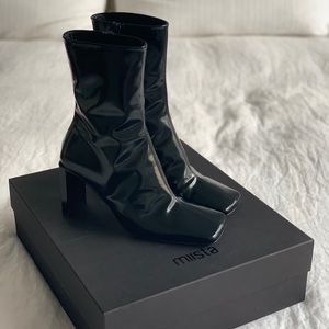 MIISTA Ekatarina Black Leather Ankle Boot